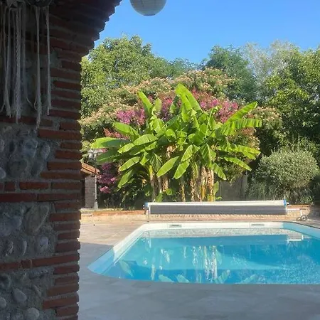 Villa Entre Amis Famille Proche Toulouse 10 Pers, Jacuzzi Piscine Bar Lagrace-Dieu