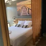 Вилла Entre Amis Famille Proche Toulouse 10 Pers, Jacuzzi Piscine Bar *