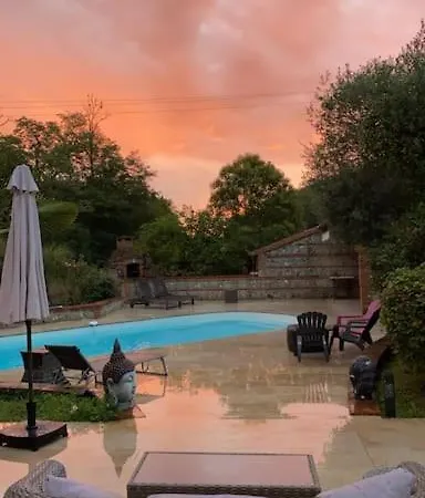 Superbe De 200 M2 10 Pers Piscine Jacuzzi Proche De Toulouse فيلة Lagrace-Dieu