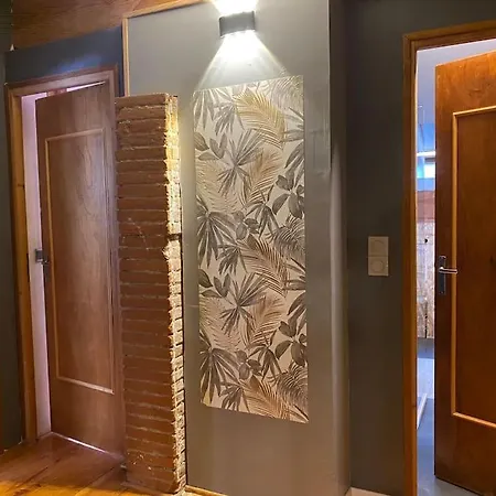 Villa Maison Experience Proche Toulouse 10 Pers, Ambiance Unique Jacuzzi Piscine Bar Lagrace-Dieu