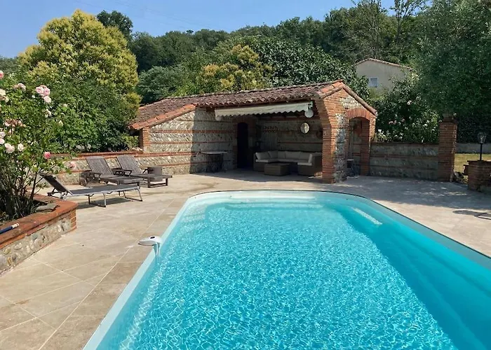 Toulousaine De 200 M2 10 Pers Piscine Jacuzzi Proche De Toulouse Lagrace-Dieu