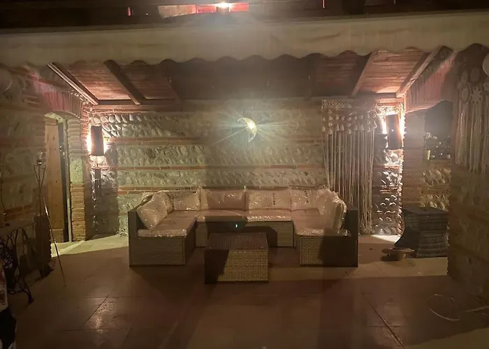 Maison Experience Proche Toulouse 10 Pers, Ambiance Unique Jacuzzi Piscine Bar Lagrace-Dieu