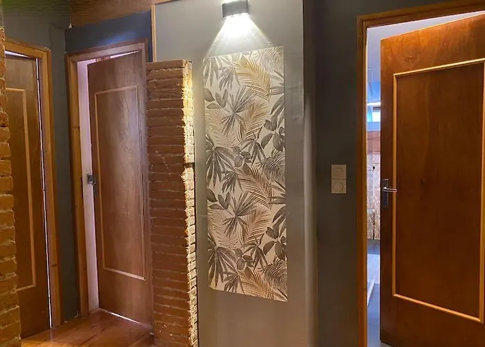 Villa Maison Experience Proche Toulouse 10 Pers, Ambiance Unique Jacuzzi Piscine Bar Lagrace-Dieu